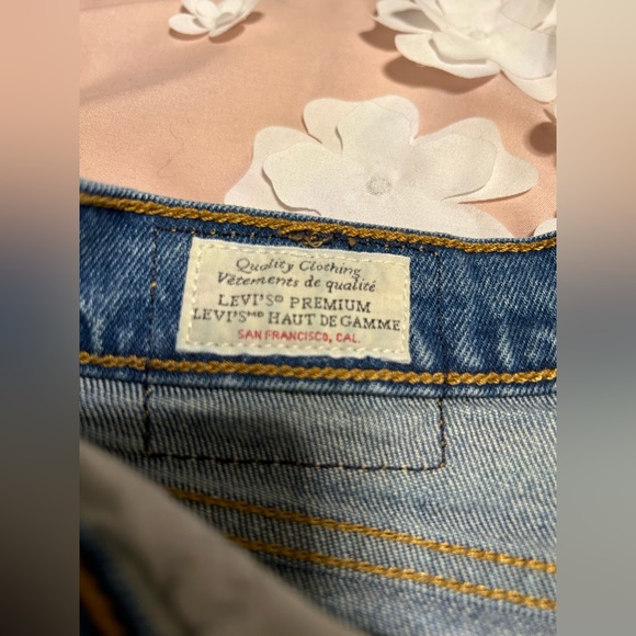 Levi’s wedgie jeans - Picture 4 of 6